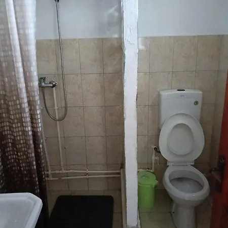 Casa De Vacanta Adi Vendégház *