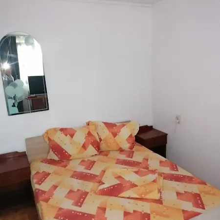 Casa De Vacanta Adi Casa de hóspedes Două Mai