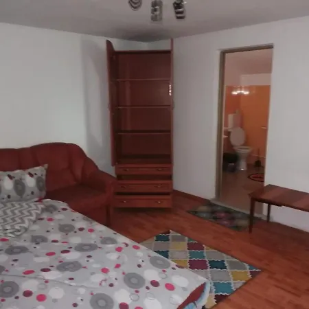 Casa De Vacanta Adi * 2 Mai