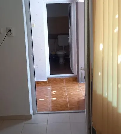 Pensiune Casa De Vacanta Adi